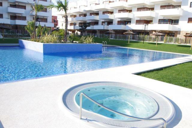 Oriuelha Costa Terrazas De Campoamor Dehesa de Campoamor  외부 사진